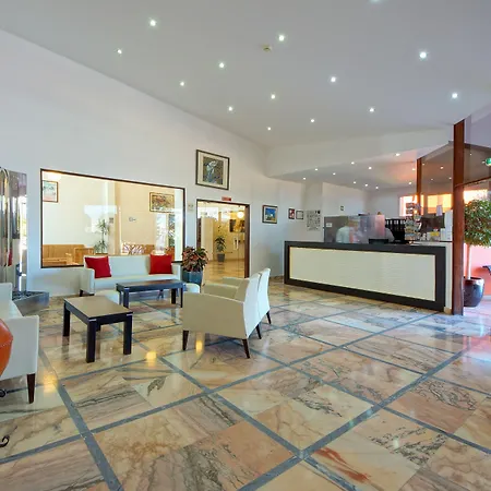 Ξενοδοχείο Zodiaco Quarteira