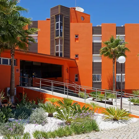 Ξενοδοχείο Zodiaco Quarteira