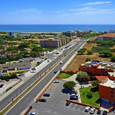 Ξενοδοχείο Zodiaco 3*