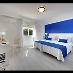 Zodiaco Hotel Quarteira