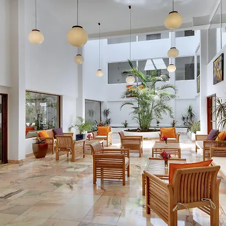 Zodiaco Hotel Quarteira